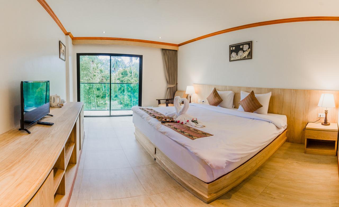 Airport Beach Hotel Phuket - Sha Extra Plus Nai Yang Luaran gambar